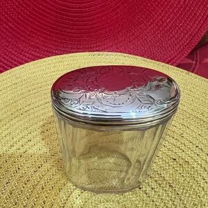 Victorian Sterling Silver and Clear Glass Jar with Floral engraved Lid 1837-1890